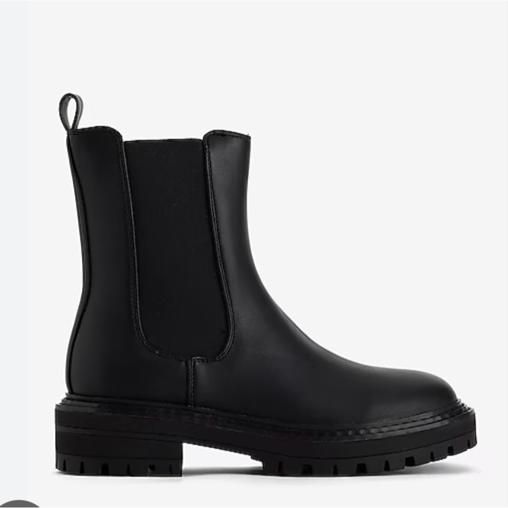 NWT Express Gore Lug Sole Ankle Boots